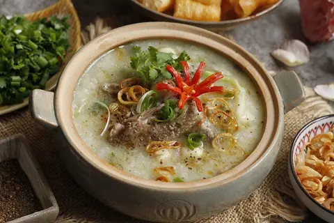 Hình ảnh Cháo bồ câu đậu xanh