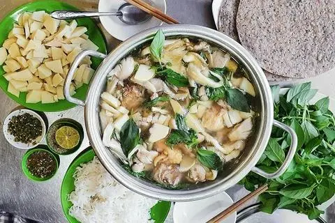 Hình ảnh Lẩu Gà Lá É (Nhỏ)