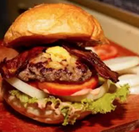 Hình ảnh Burger bò