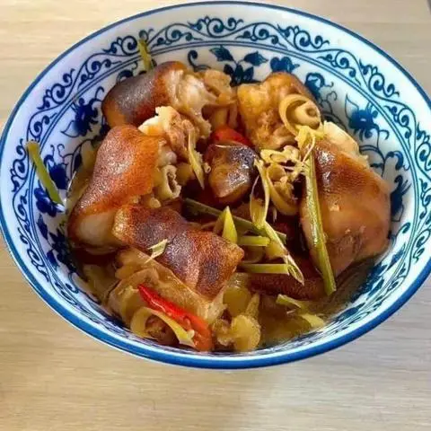 Hình ảnh Giò heo nóng giả cầy - phần nhỏ