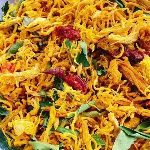 Hình ảnh Khô Gà Lá Chanh