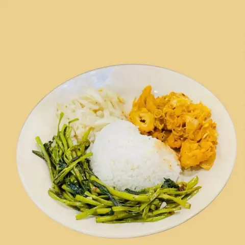 Hình ảnh Cơm chay mì căn kho sả ớt