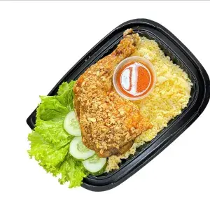 Hình ảnh Cơm gà góc tư chiên sốt me