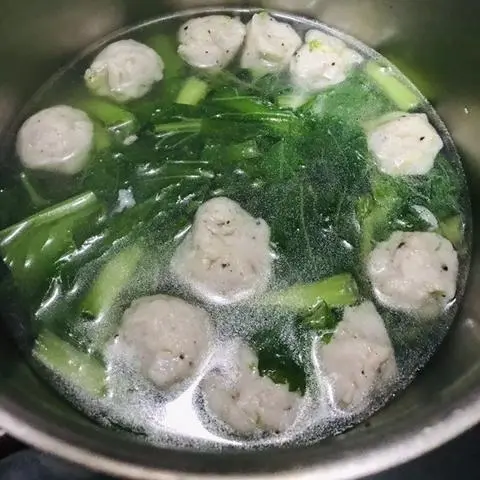 Hình ảnh Canh cá thác lác nấu cải bẹ xanh