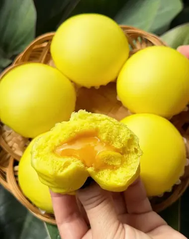 Hình ảnh Bánh bao kim sa