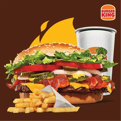 Hình ảnh Combo Whopper Bò Nướng Phô Mai Thịt Xông Khói Xốt BBQ Cỡ Lớn