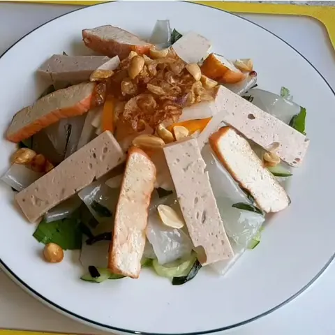 Hình ảnh Bánh ướt chả lụa chay