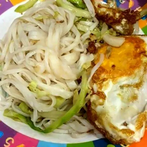 Hình ảnh Hủ tiếu xào trứng