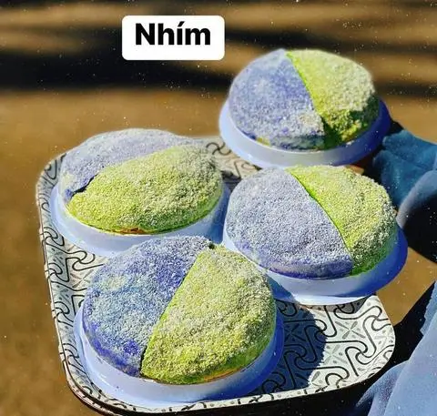 Hình ảnh Bánh Crepe Mix Phú Sĩ Và Khoai Tím - Ổ 14cm