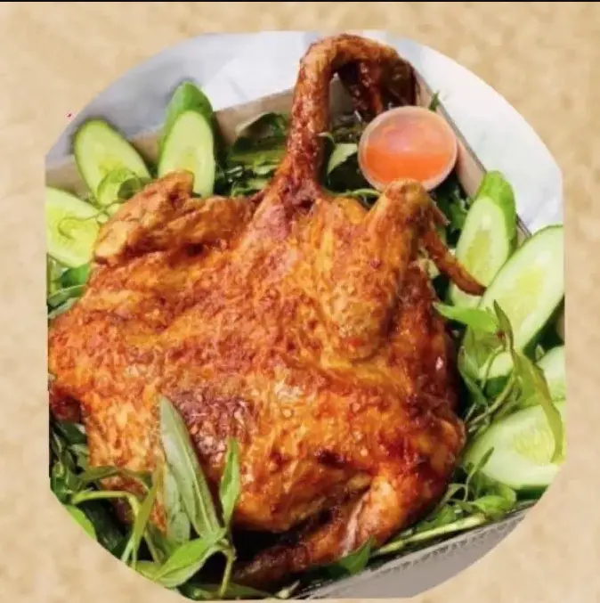 Hình ảnh Gà Quay Nguyên Con