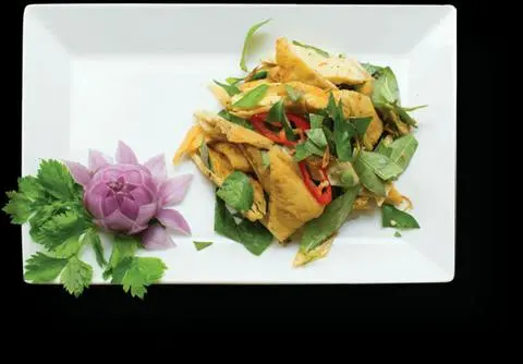 Hình ảnh Tàu hũ ky trộn rau răm chay