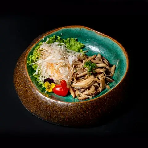 Hình ảnh Nấm xào bơ tỏi - mushroom stir - fry with butter - it02