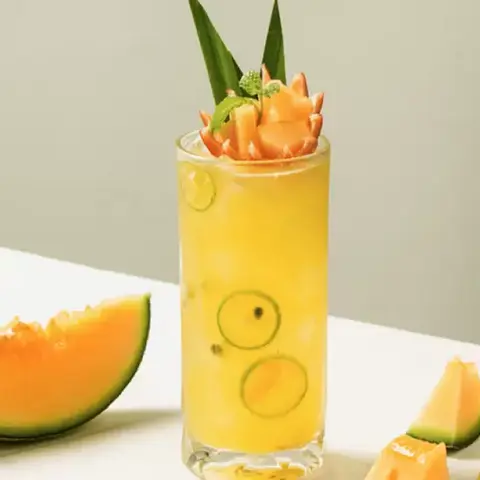 Hình ảnh Trà olong dưa lưới đào