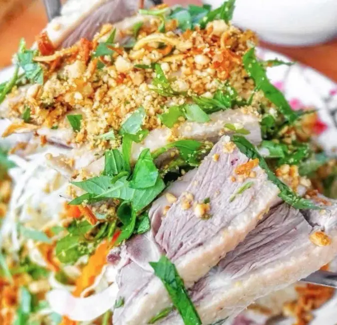 Hình ảnh Gỏi vịt suất 2 người