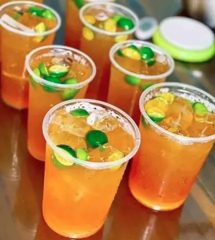 Hình ảnh Trà tắc khổng lồ