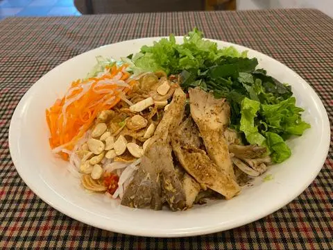 Hình ảnh Bún nấm xào chay