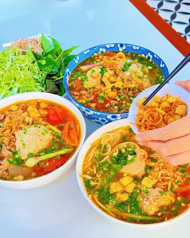 Hình ảnh Bún riêu truyền thống