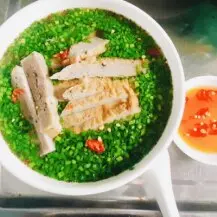 Hình ảnh Bánh canh chả cá lá hẹ